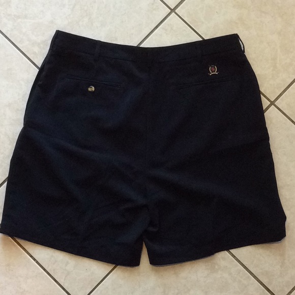 Men’s short - Picture 3 of 4